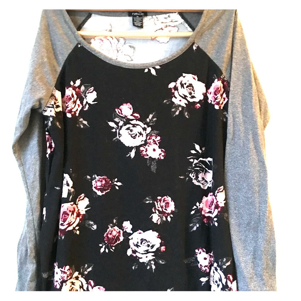 Floral body long sleeve tee